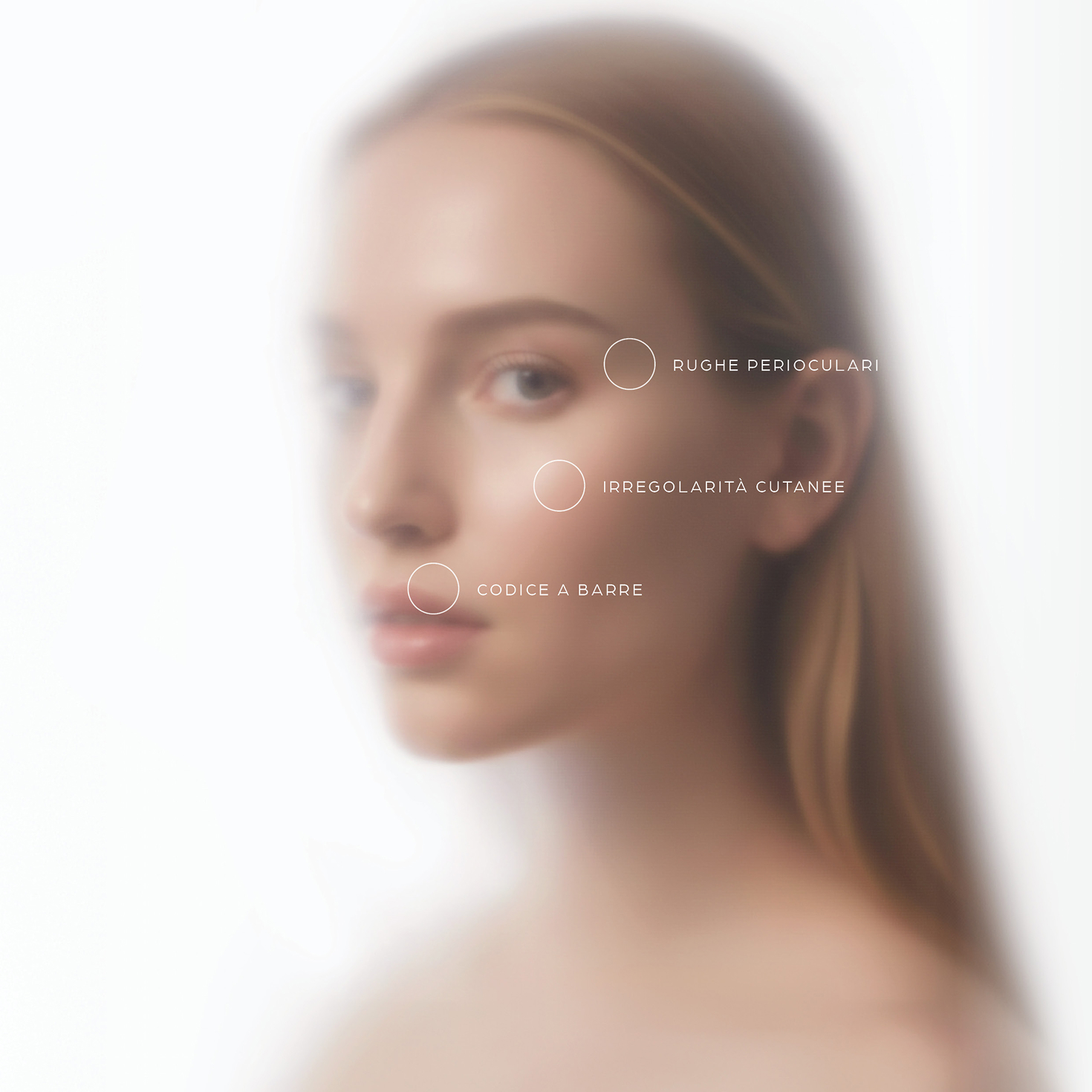 Modella con zone applicative Hydrafine: rughe perioculari, irregolarità cutanee, codice a barre
